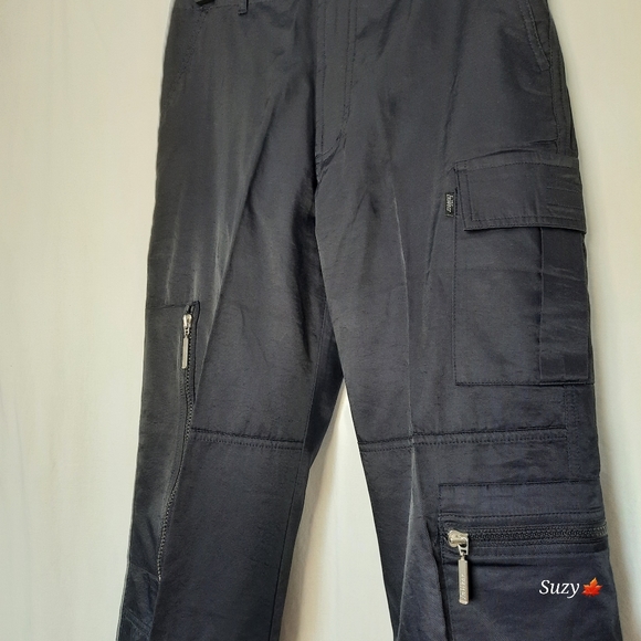 IN WEAR Cargo Utility Crops - Picture 8 of 9